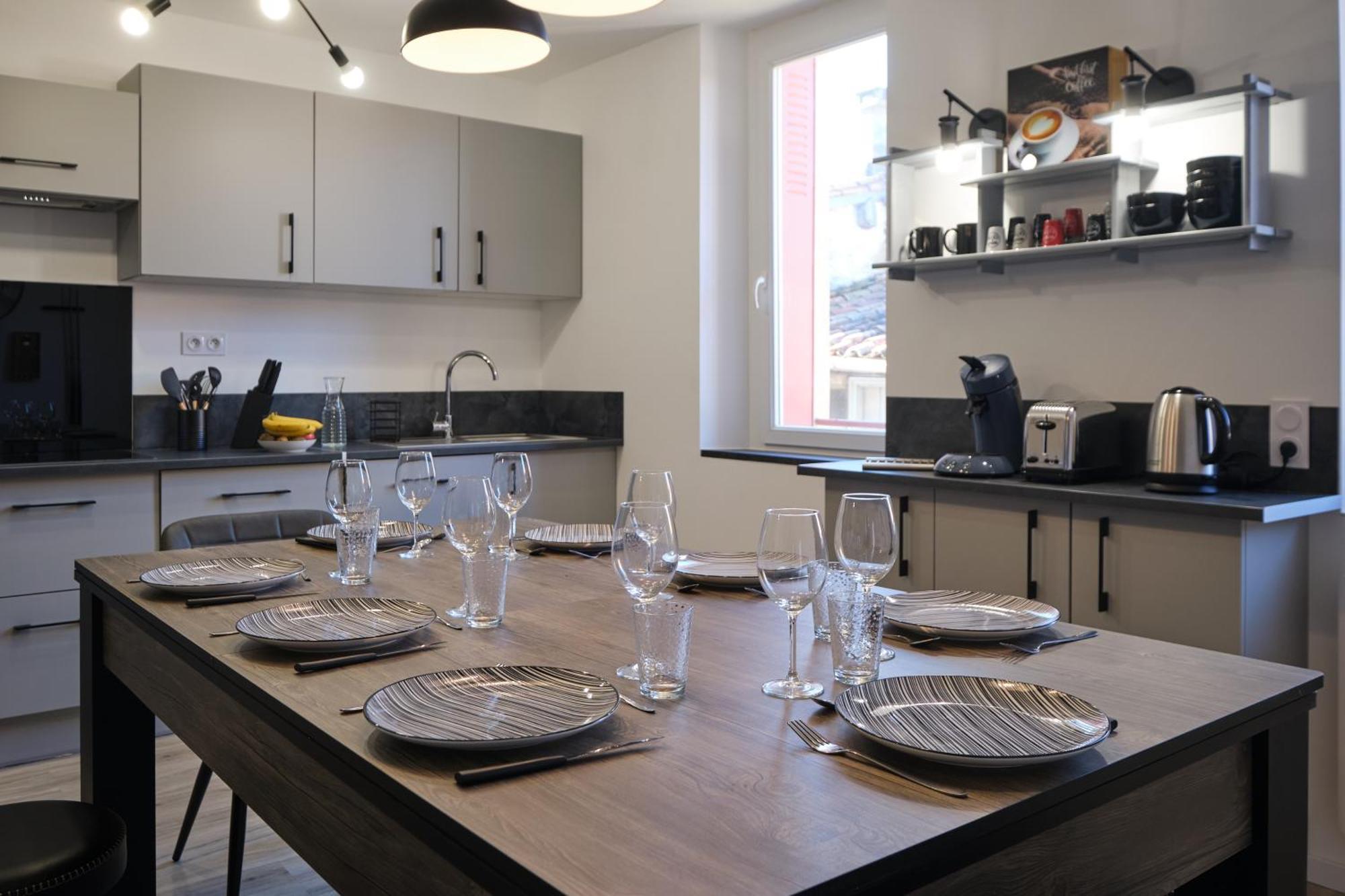 Magnifique*T4*Centre Ville*Wifi*Billard*Netflix* Limoux Exterior foto